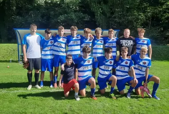 UKS Cieszyn zdominował weekend: młodzicy wygrali 12:2, juniorzy młodsi odwrócili losy meczu