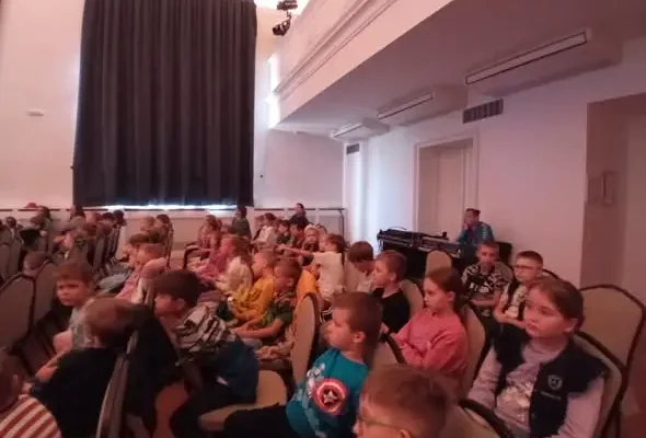 Uczniowie z Cieszyna odkrywali klarnet w Domu Narodowym