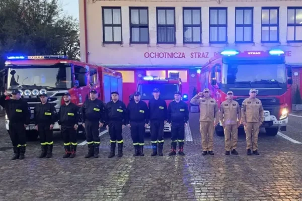 Strażacy ze Skoczowa oddali hołd kolegom z Niska
