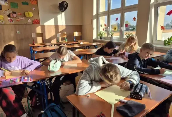 Uczniowie malują zawody – artystyczny wymiar Ogólnopolskiego Tygodnia Kariery 2026