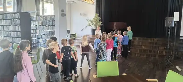 Starszaki z Ustronia odkrywały świat książek w Wiśle