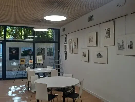 Wernisaż „Spojrzenie w przeszłość” w Centrum Kultury Stodoła w Zamarskach