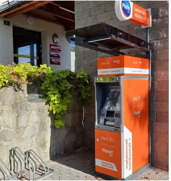 Nowy bankomat ING Planet Cash przed Urzędem Gminy w Dębowcu — wpłaty i wypłaty 24/7
